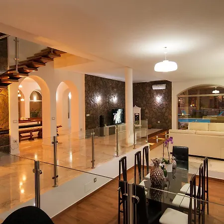 Majestic Monte Leon By Villagrancanaria Villa Los Palmitos